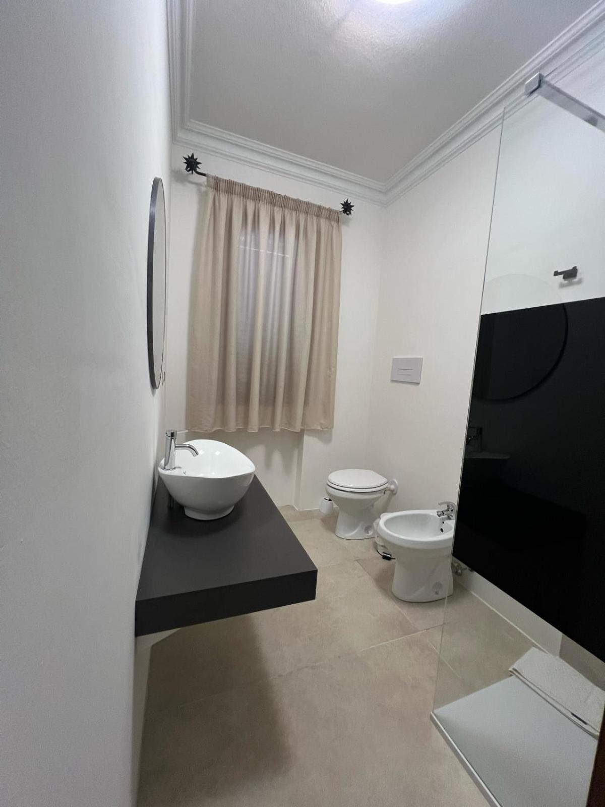 Hotel As 10 House Olbia Esterno foto