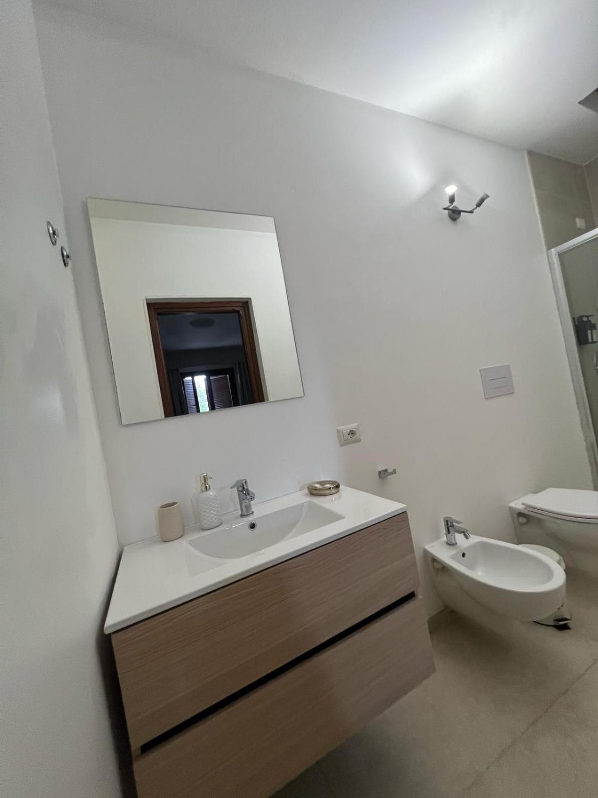 Hotel As 10 House Olbia Esterno foto